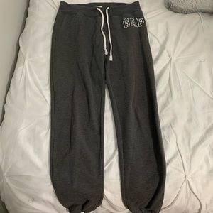 Comfy GAP Joggers/Sweatpants